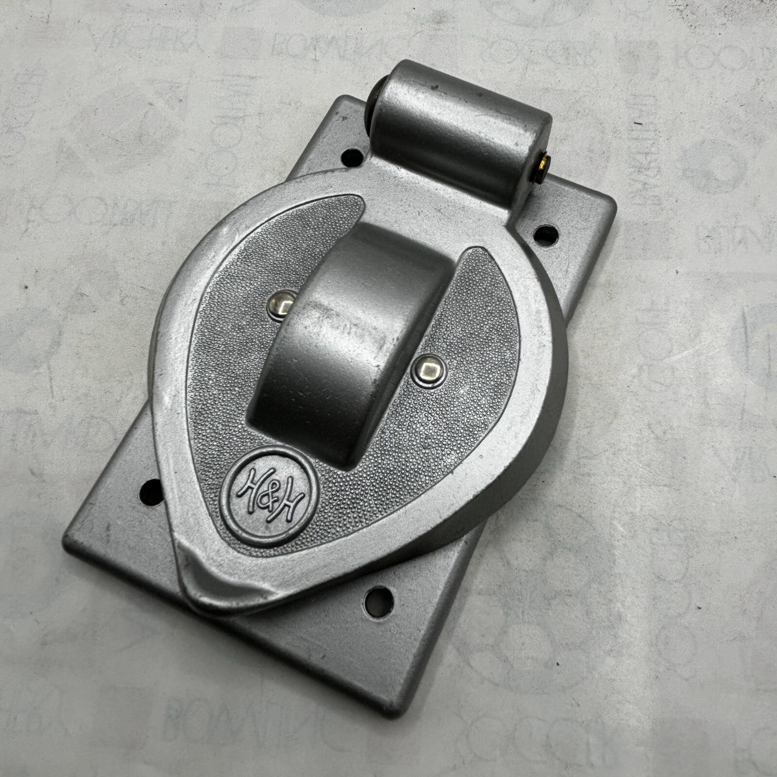 Bryant NSB 7420 Wallplates and Switch Accessories EA ⭐