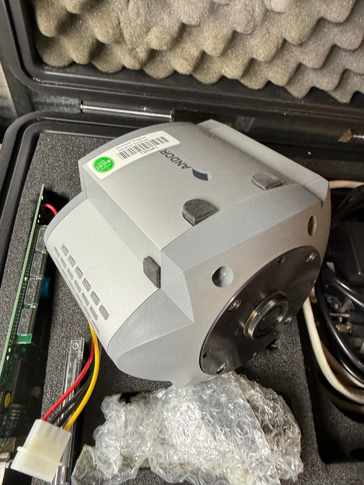 Andor Scientific CCD Camera Imaging Module w/ Case & Cables Laboratory Equipment