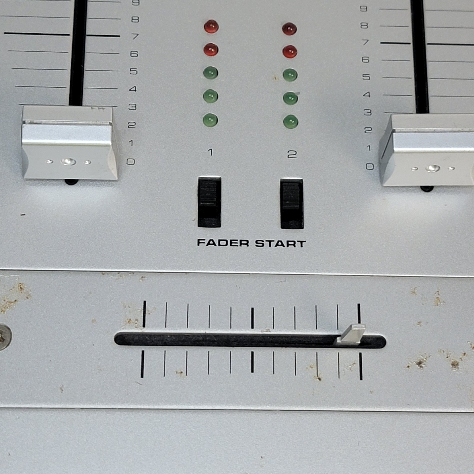 Stanton DJ SMX-211 Professional Preamp Mixer Tested