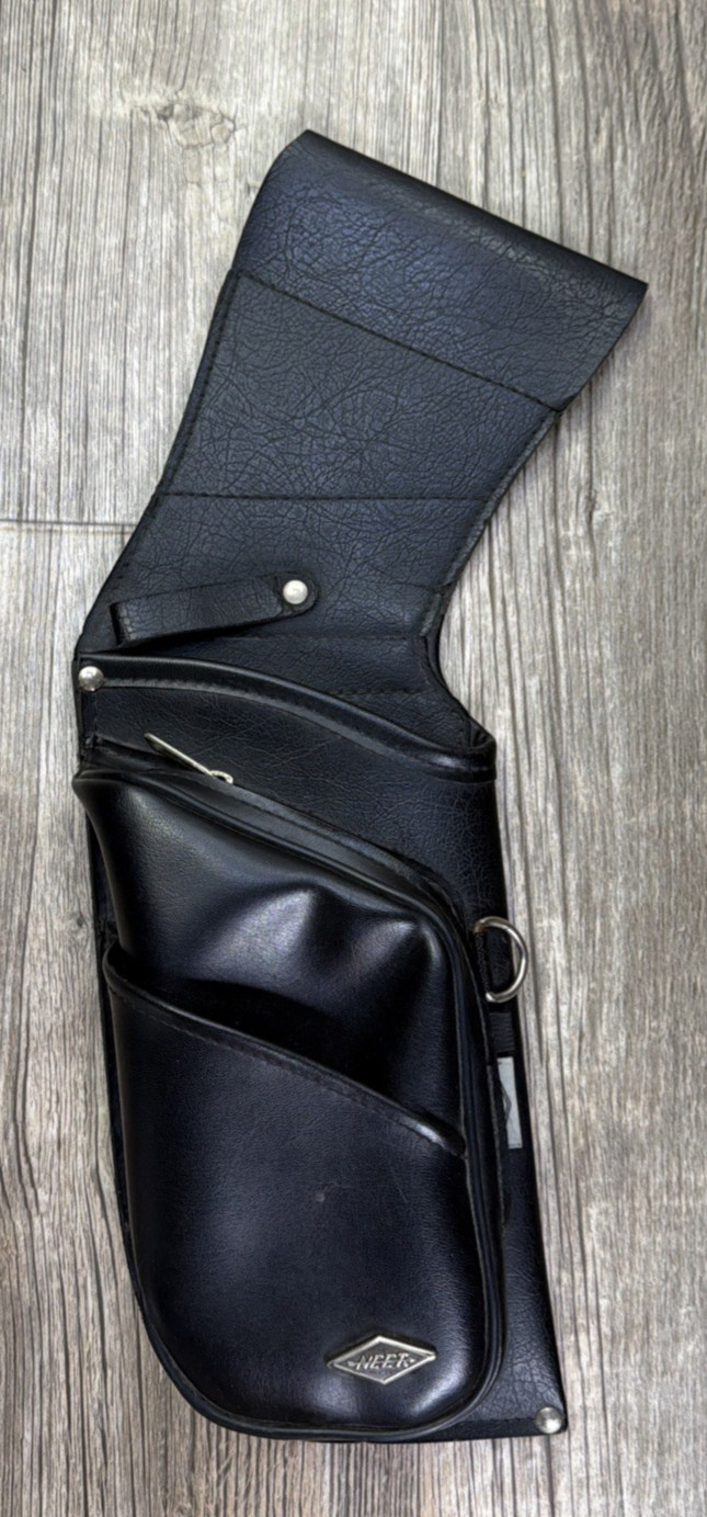 Neet Vinyl Field Archery Hip Quiver Black Zip Pocket