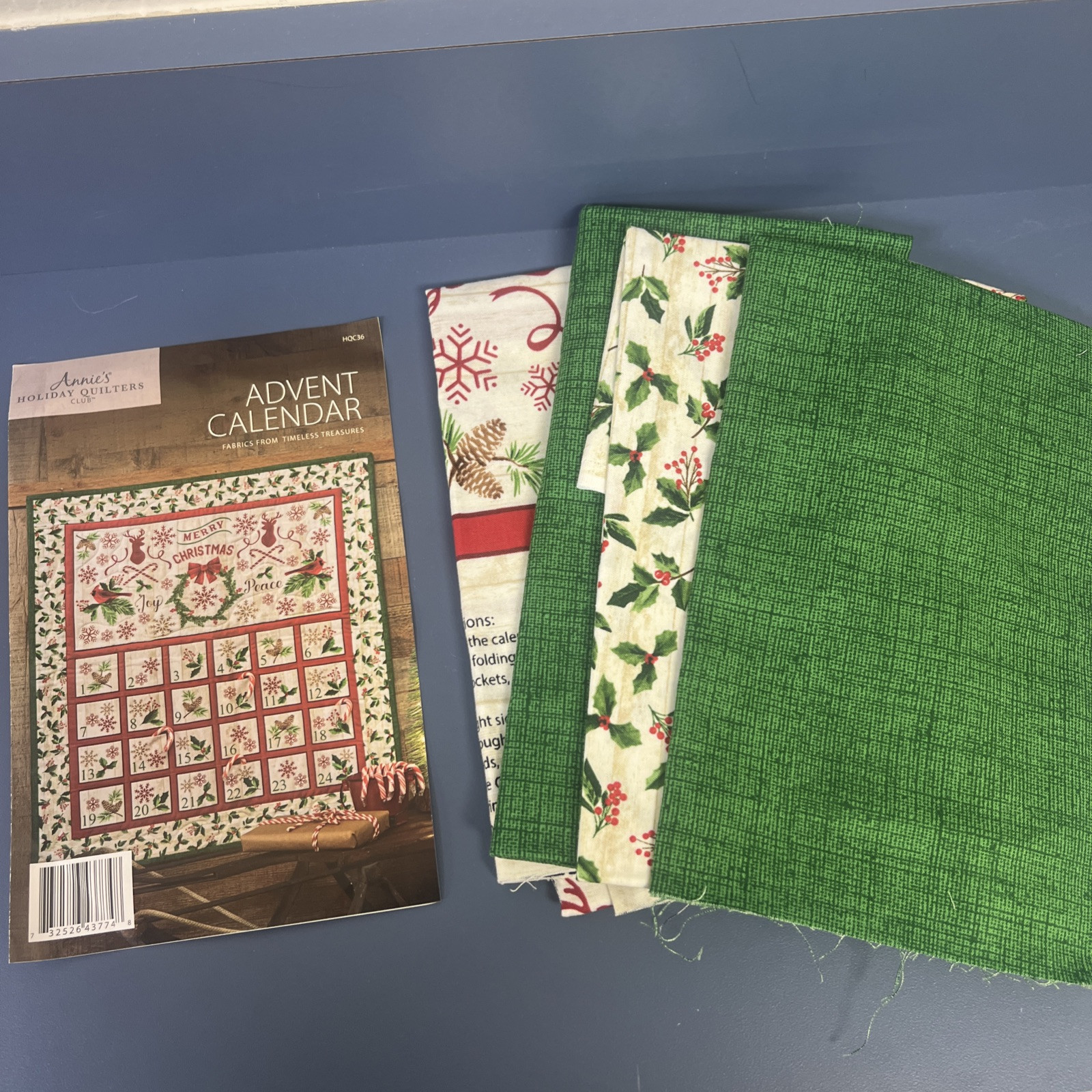 Annie's Holiday Quilters Club Advent Calendar, Timeless Treasures Christmas New