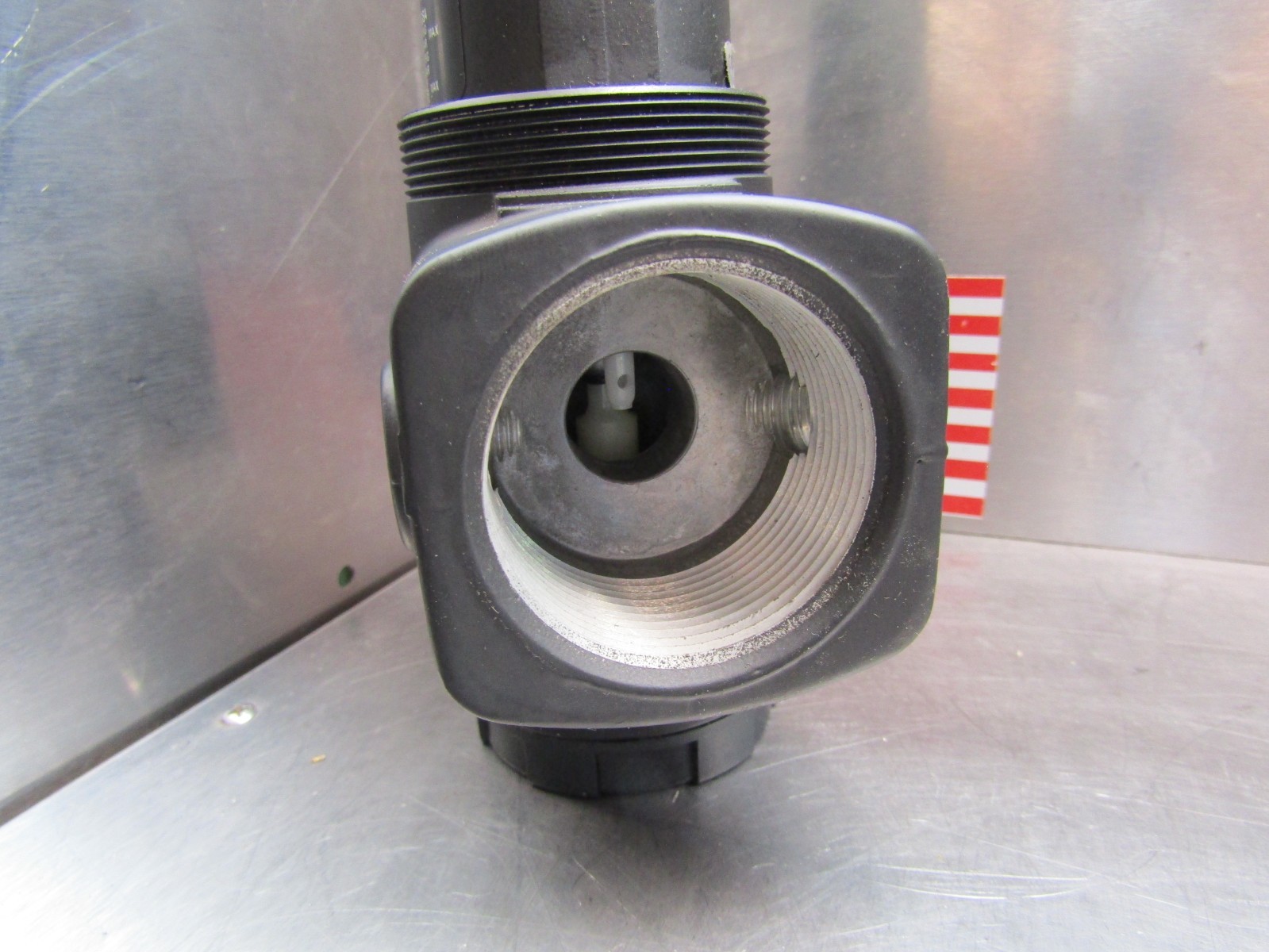 Norgren R17-B01-RGSA Regulator-Missing Gauge