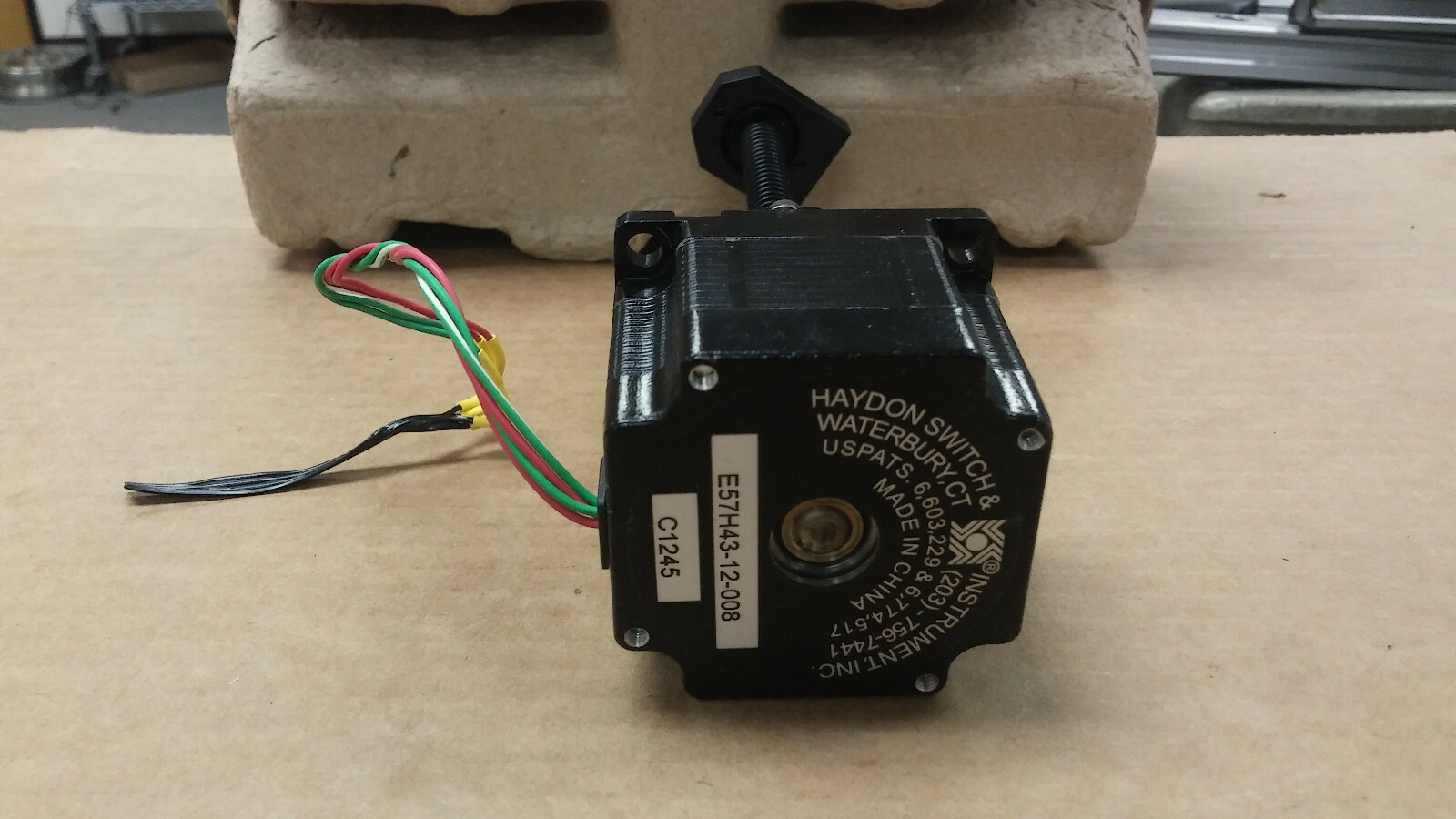 HAYDON SWITCH & Instruments E57H43-12-008 Stepper Motor Linear Actuator