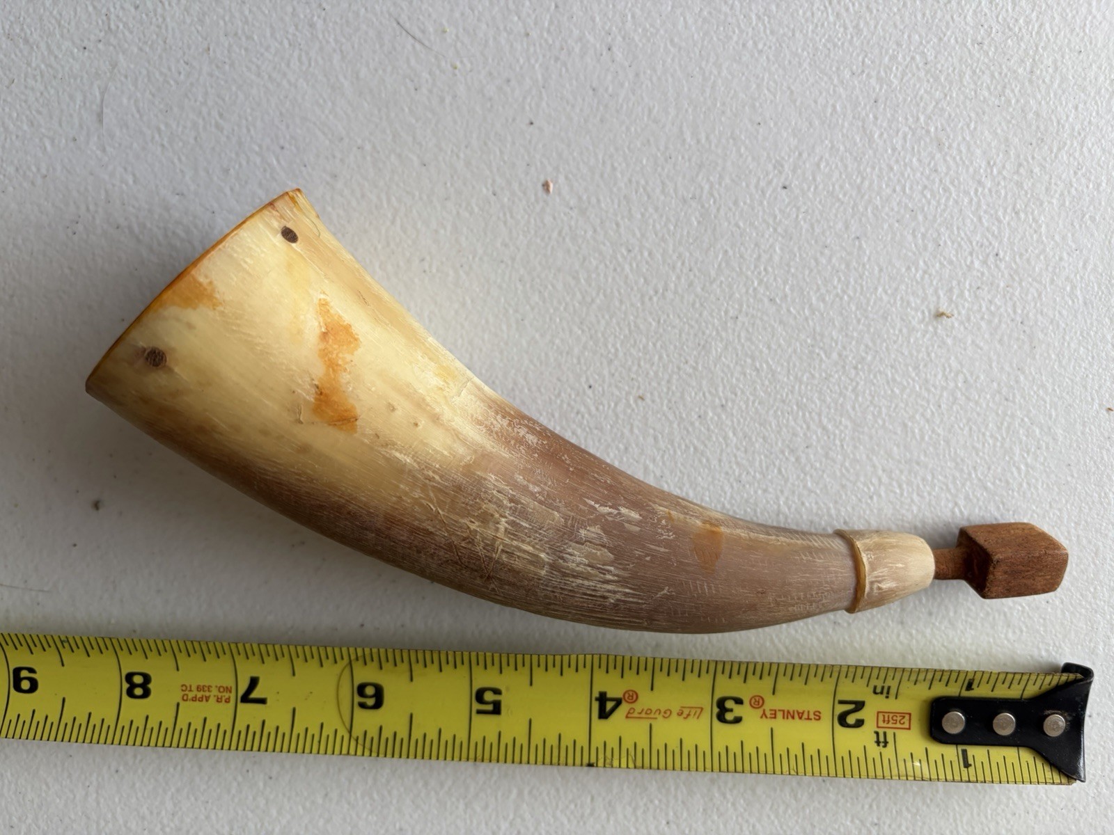 Powder Horn for Muzzleloader w/ Wood Stopper Plug Approx 9 in Long