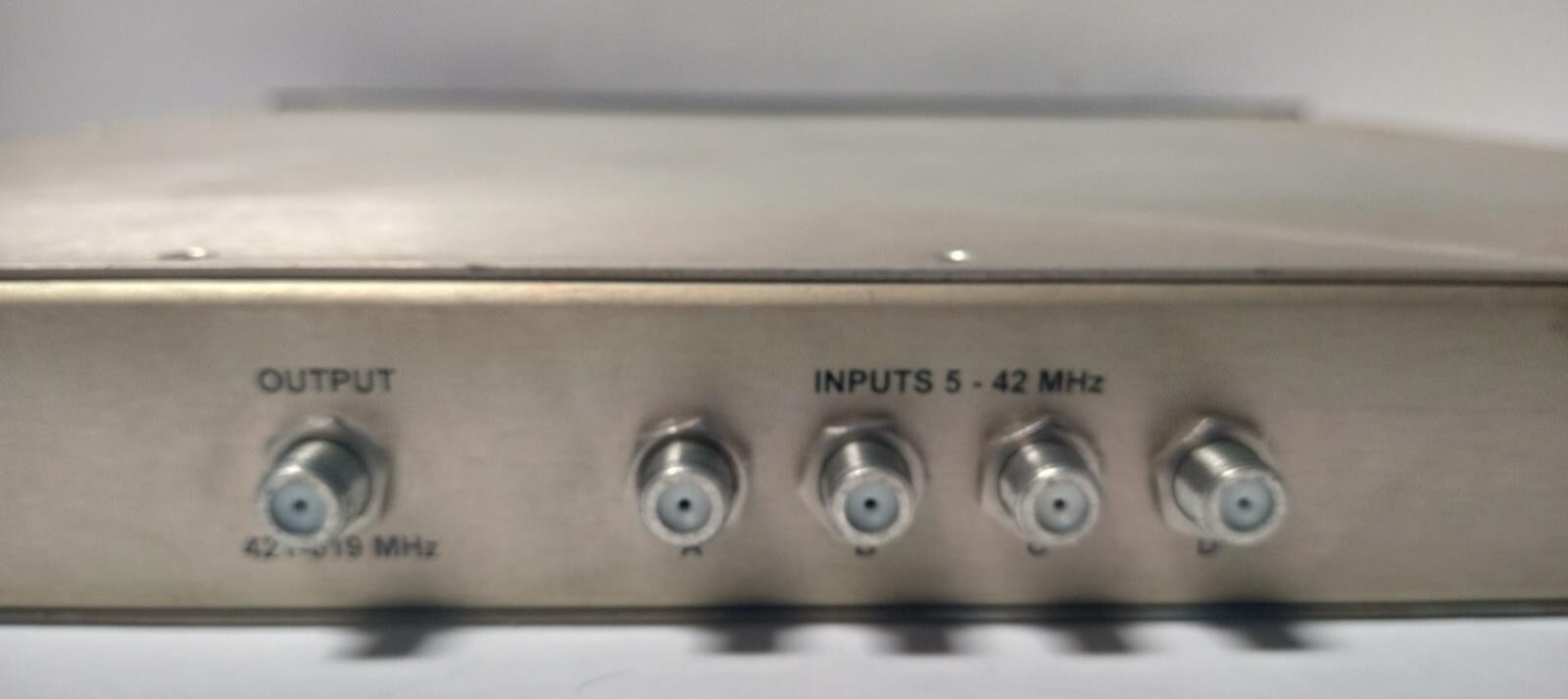 Philips DS-HUC-5/42-421/619 RF Upconverter 5–42MHz In 42–619MHz Out Rackmount