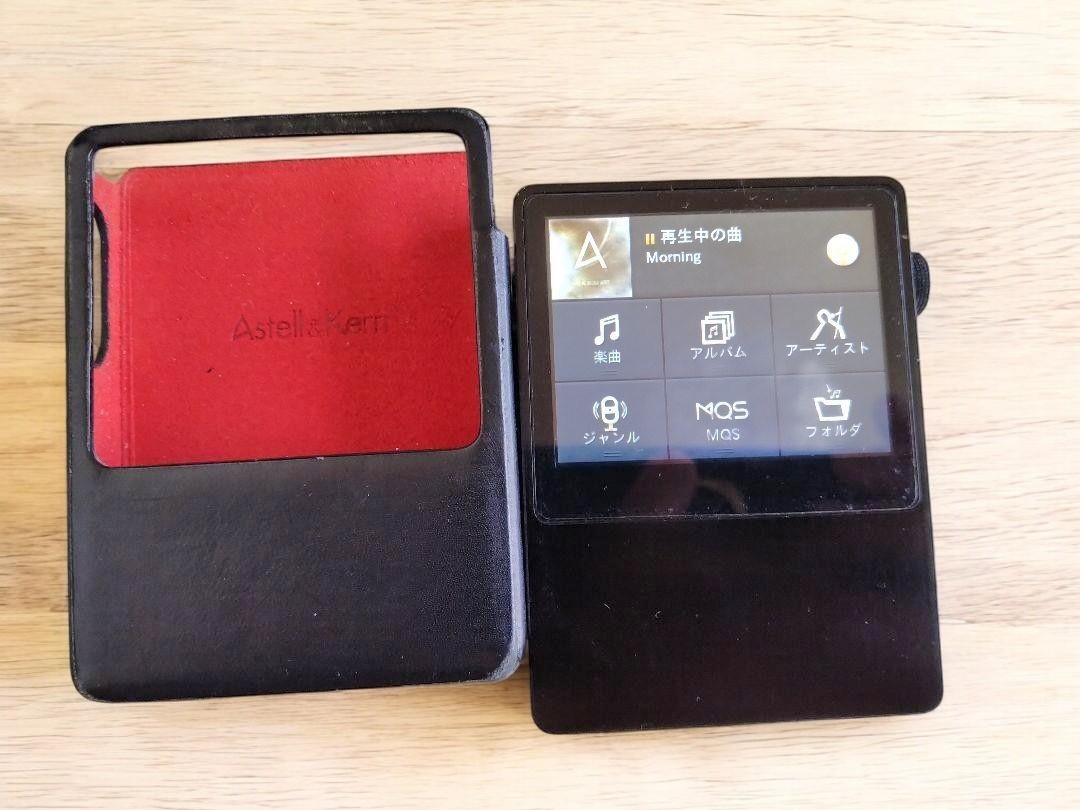 IRIVER Astell&Kern AK100 Digital Audio Player