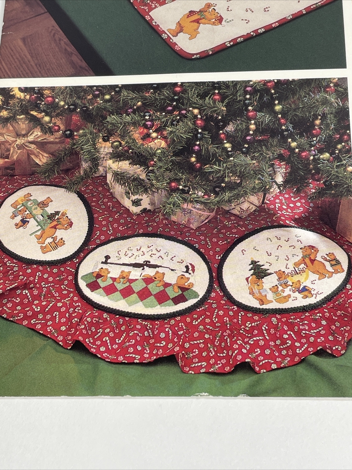 Just Cross Stitch Candy Cane Bears Cross Stitch Pattern