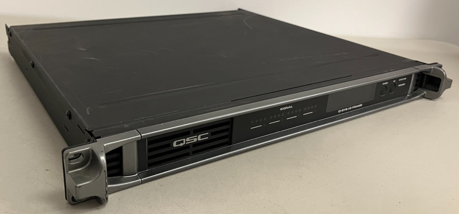 QSC Q-SYS I/O Frame Type 2 w/ 1x CIML4 Card & 1x COL4 Card
