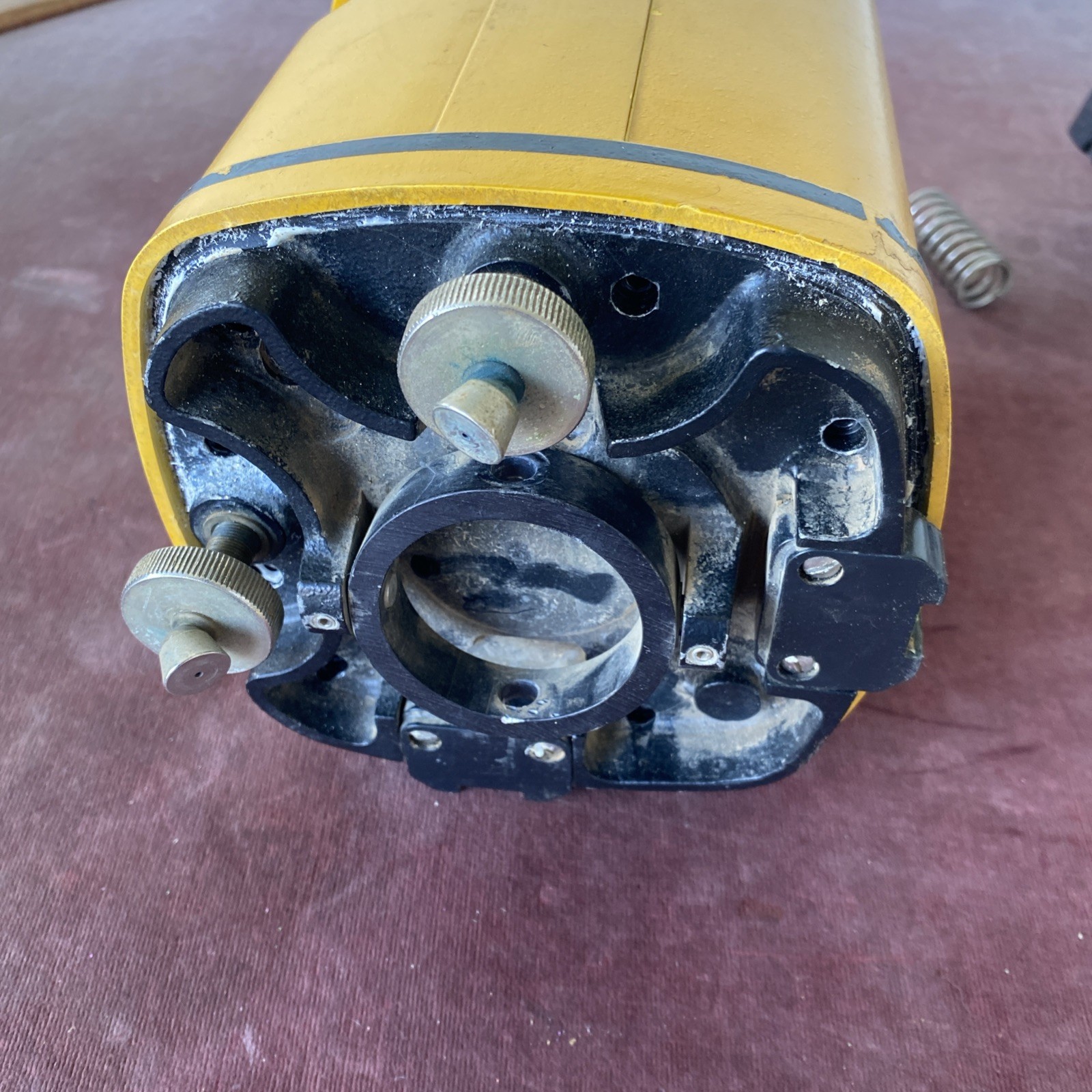 Laser Alignment Laser Beacon LB1 model 3900 Untested For Parts