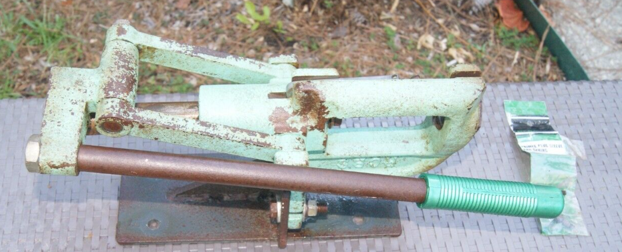 RCBS RC HUGE MOUNTING RELOADING PRESS WITH MOUNT