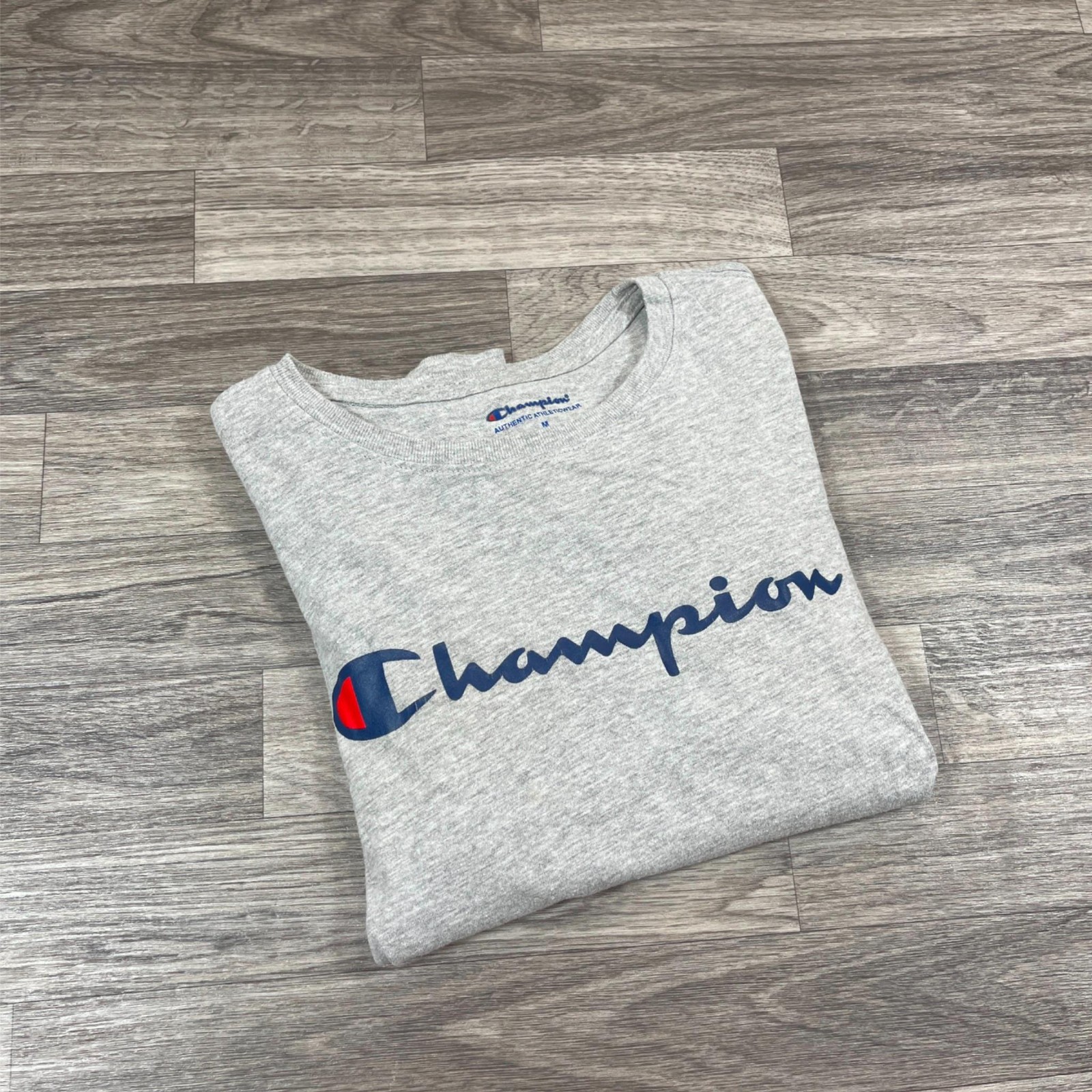 CHAMPION Graphic Crew Neck Long Sleeve Gray Pullover Shirt Boy's Size Medium