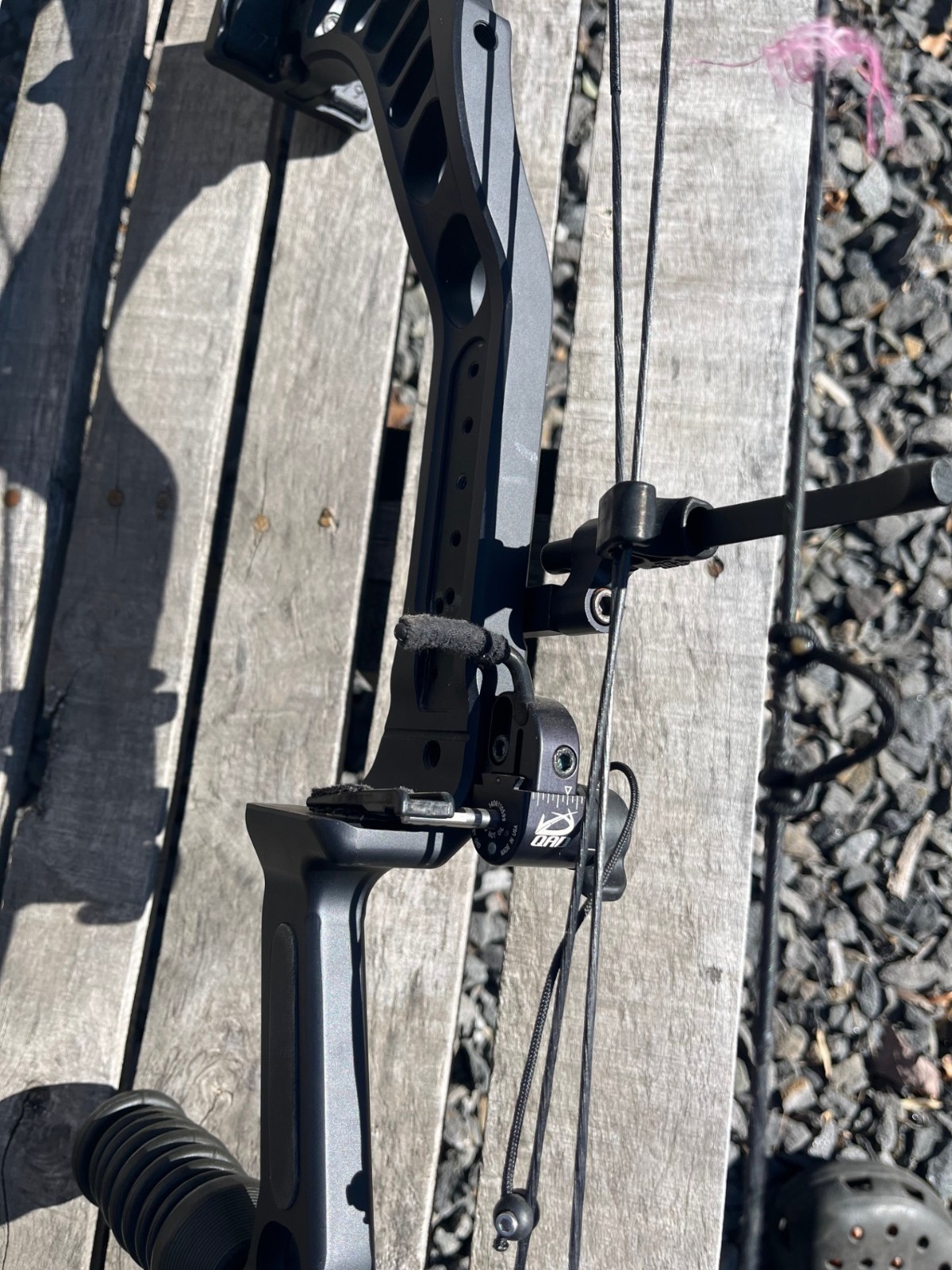 pse full throttle 70lb/29in draw compound bow with extras