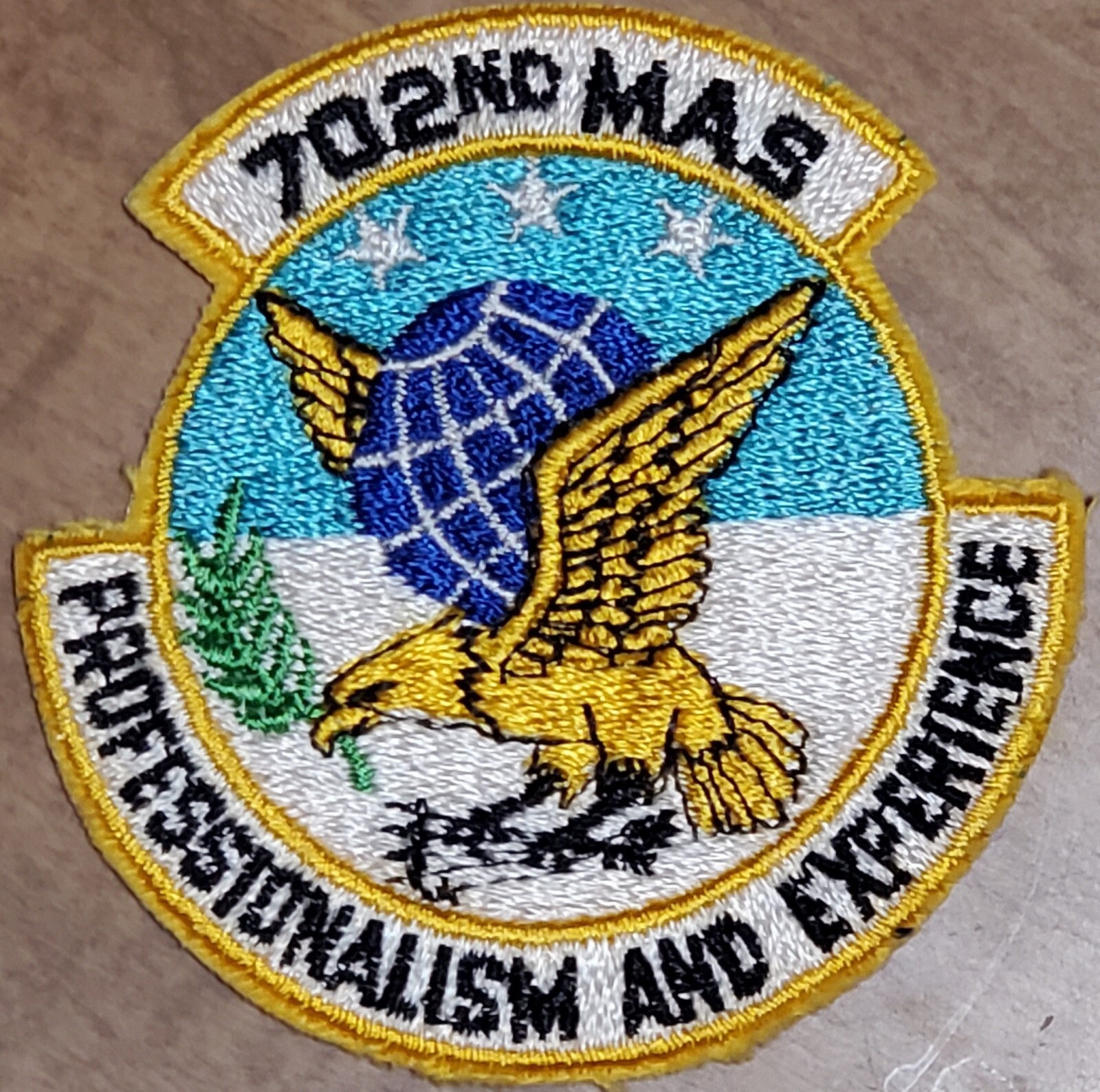 USAF 702nd MILITARY AIRLIFT SQUADRON MILITARY PATCH AIR FORCE COLOR FLIGHT DRESS