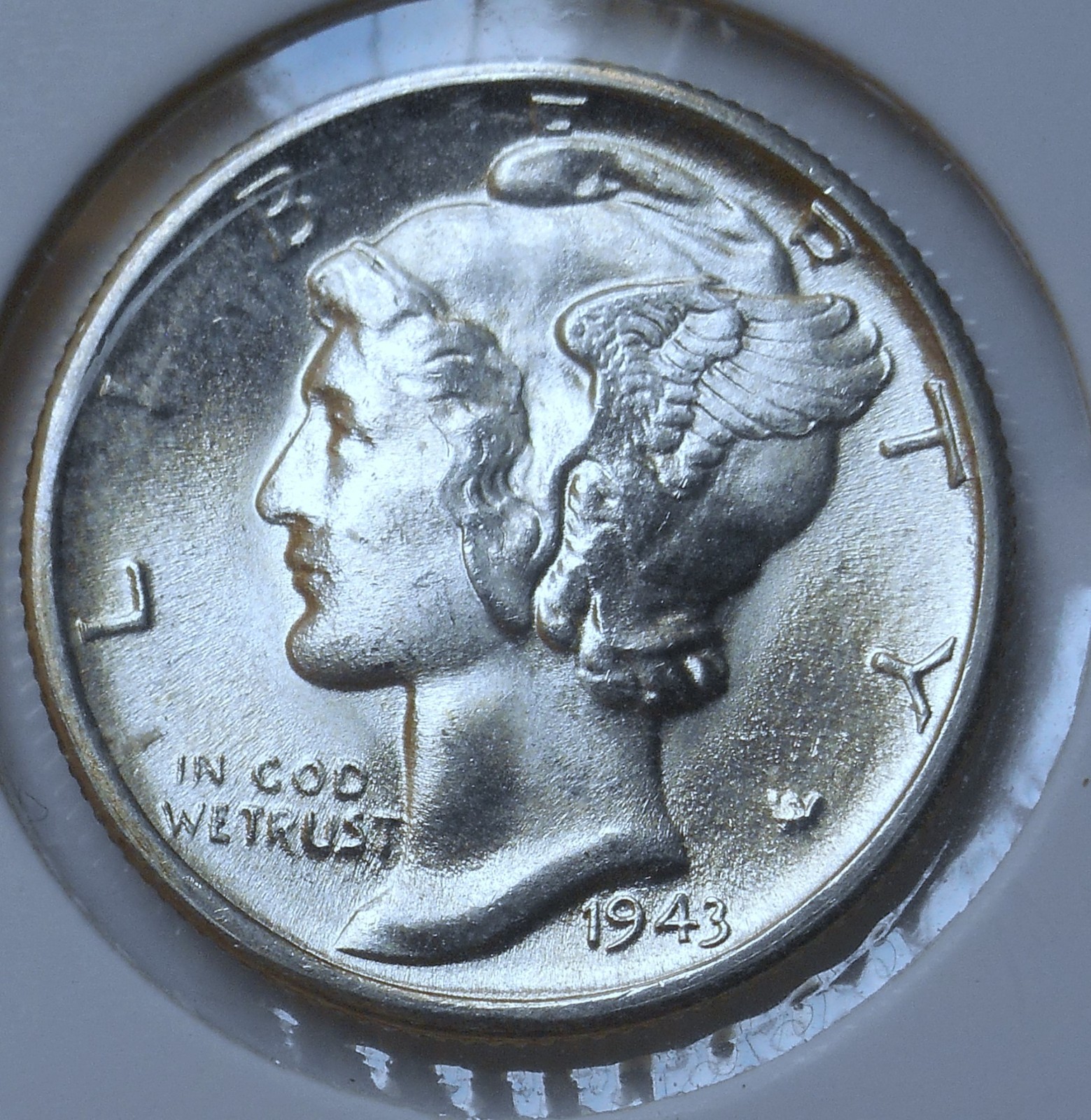 1943-s . Mercury Dime . Gem BU . Full Bands .