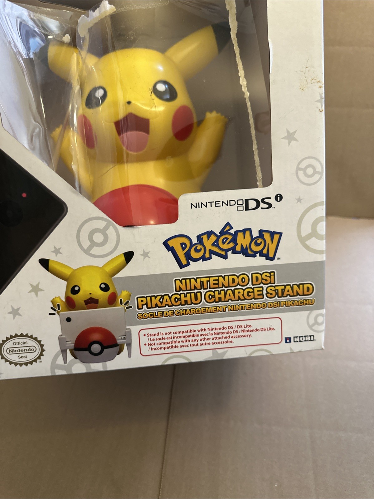 Pokémon Nintendo DSi Pikachu Charge Stand