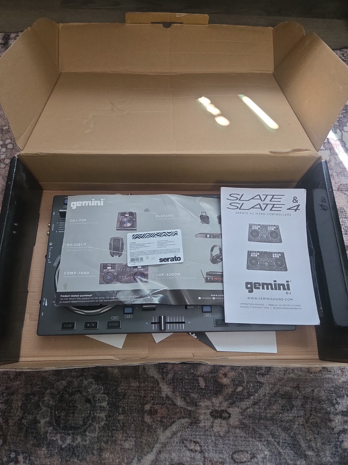 Gemini SLATE 2-Channel Slim DJ MIDI Controller NEW IN BOX +++++