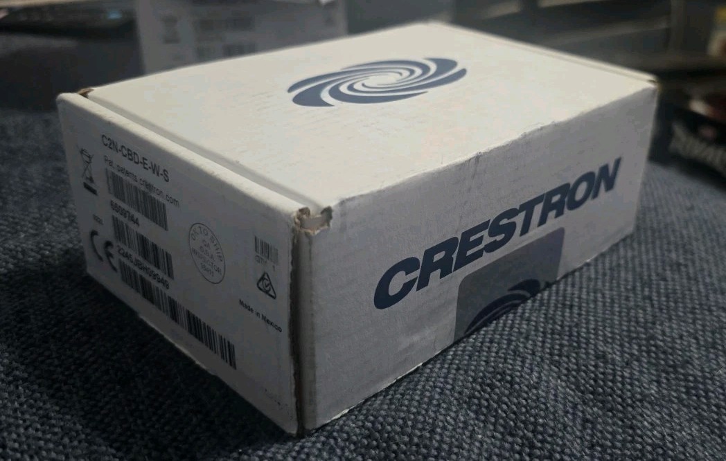 Crestron C2N-CBD-E-W-S KIT Keypad – White  6509744