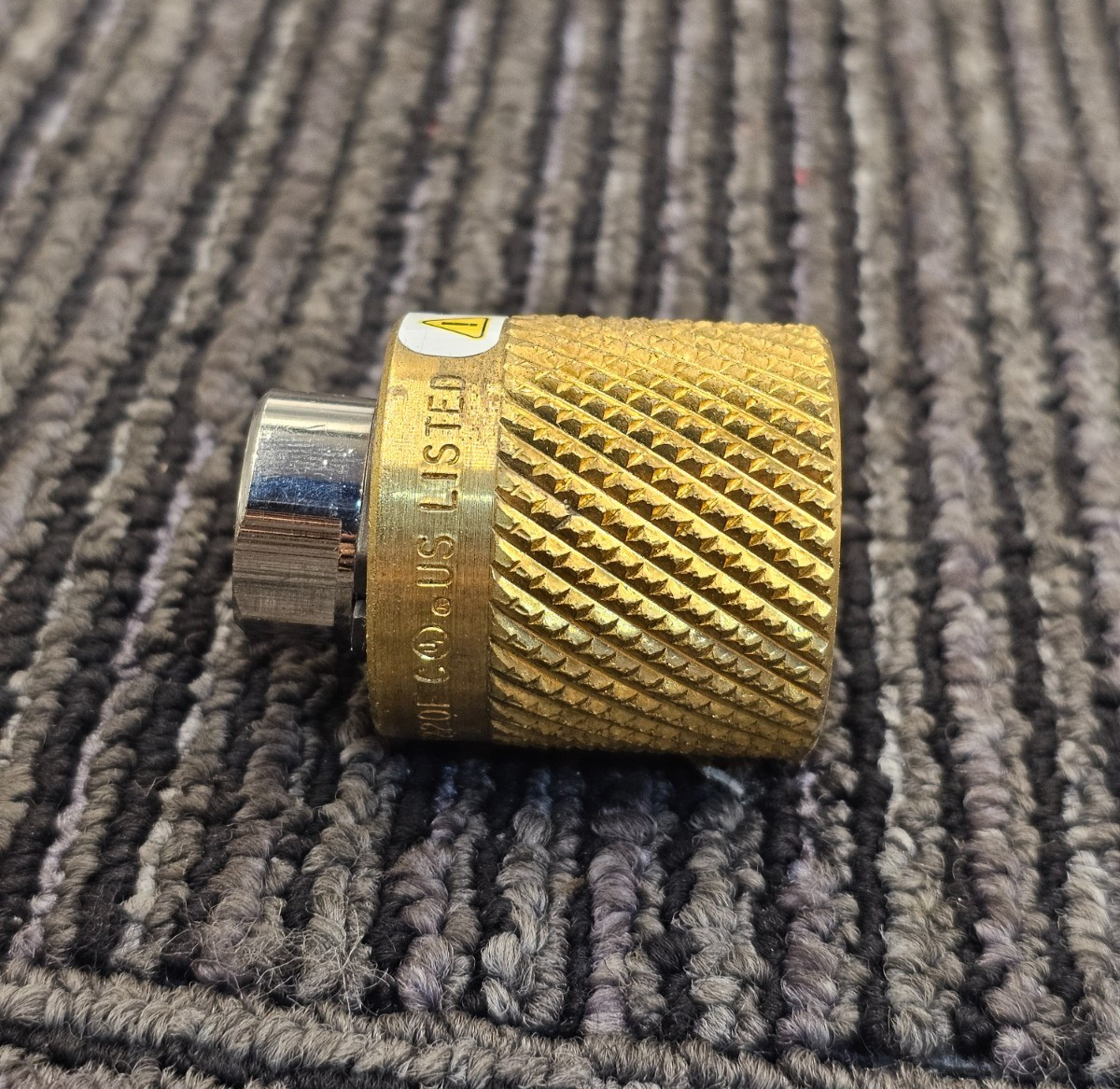 MEC ME220F: Forklift Propane Tank Connector K2723 MX2