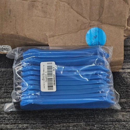 (QTY 20) Klever KCJ-4-20B 22DM92 Hook-Style Safety Cutter 6 1/2 in L,Steel, Blue