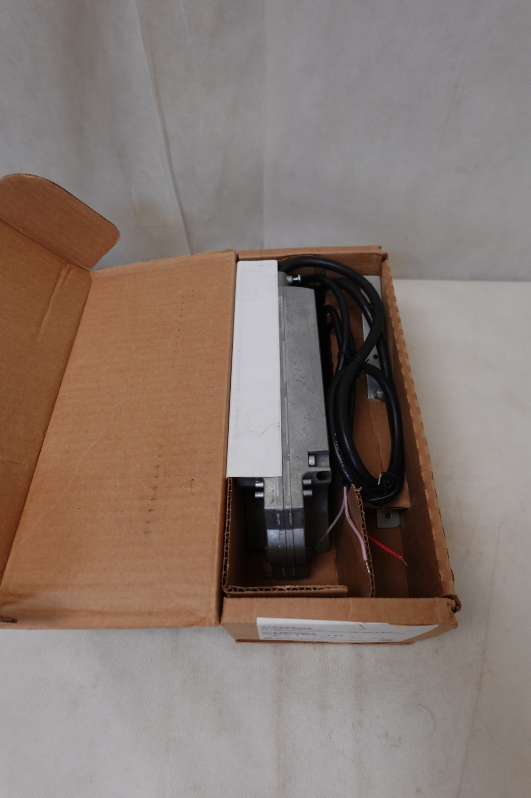 Siemens GCA164.1U OpenAir HVAC Electronic Damper Actuator 24V NIB