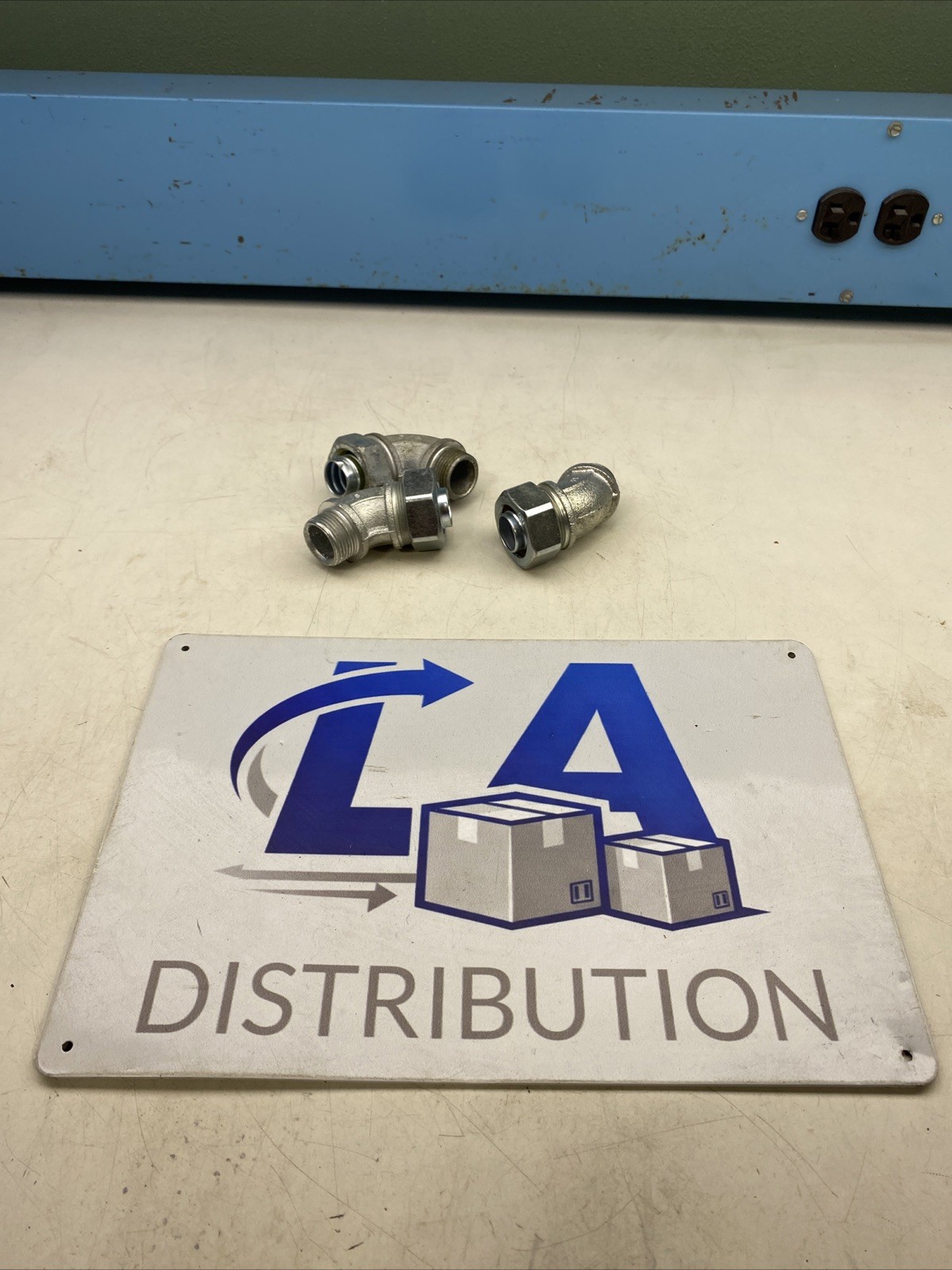 Eaton Crouse-Hinds LT7545 Liquidtight 45Deg. Connect 3/4" (Lot of 3)