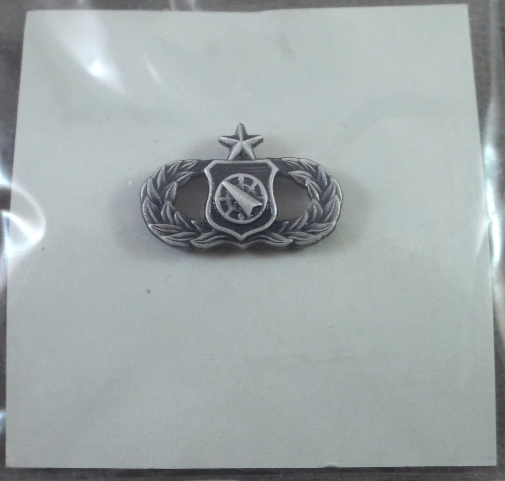 US Air Force Miniature Senior Weapons Control Badge ( Silver Oxide Finish )