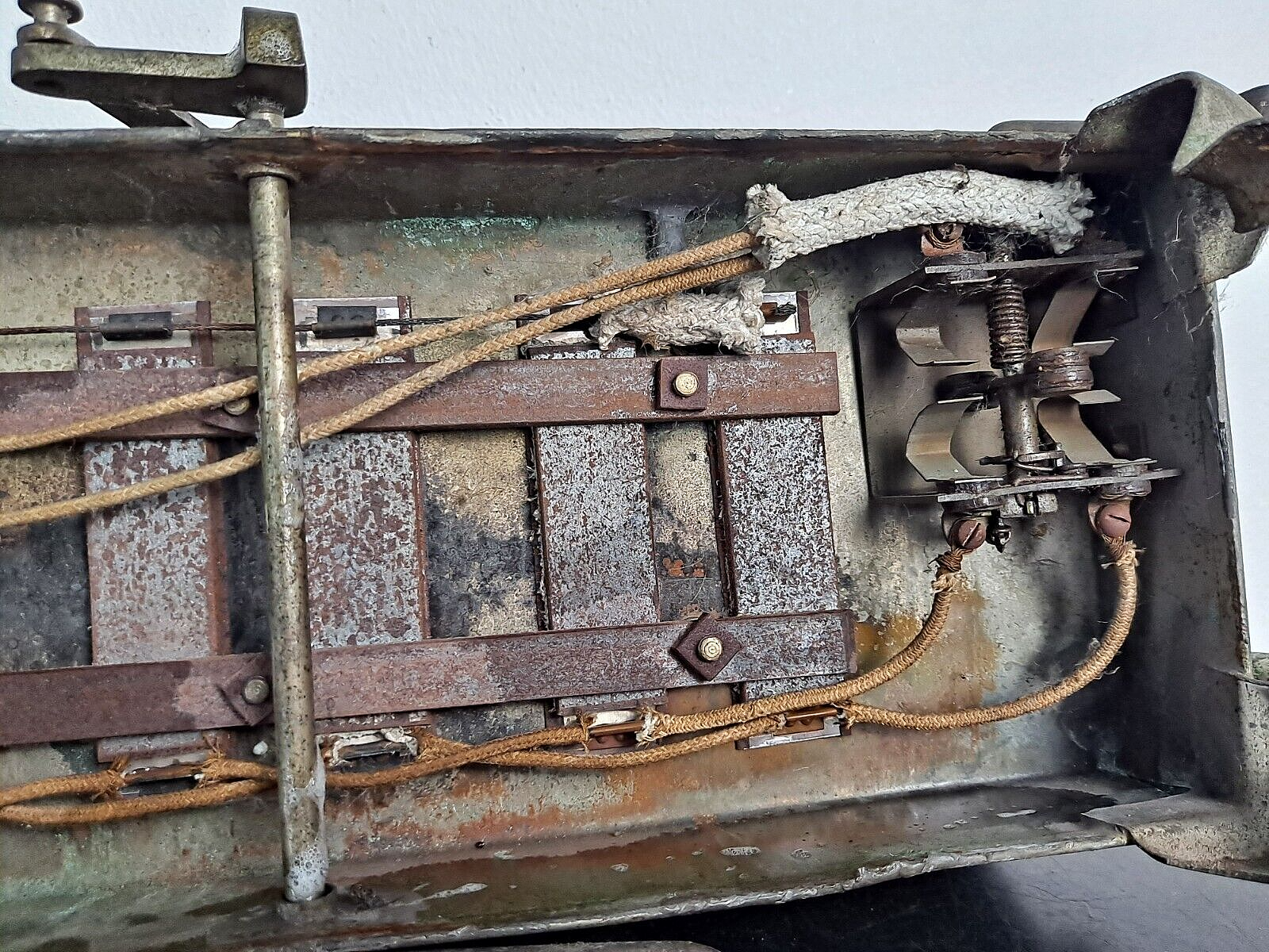 Antique Electric Medical Sterilizer for Surgery Instruments, etc.