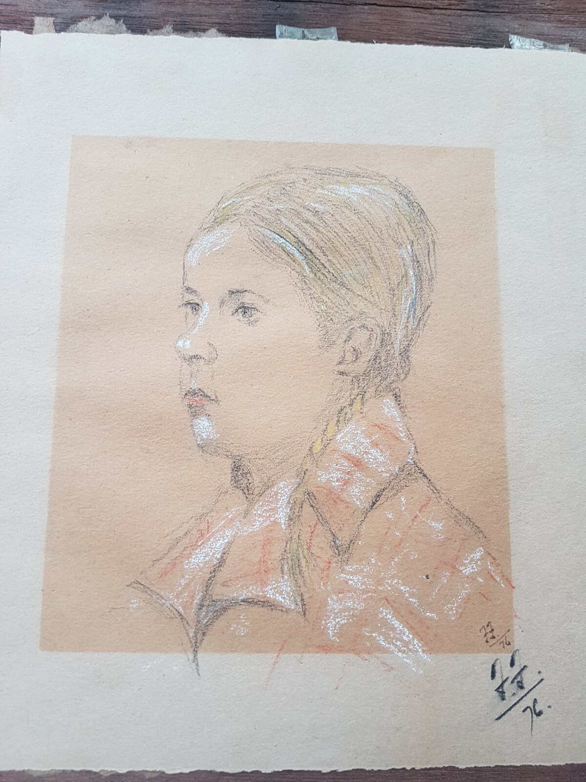 YOUNG GIRL CHARCOAL AND CHALK NICE VINTAGE DRAWING MONOGRAMMED FF (???) DATED 76