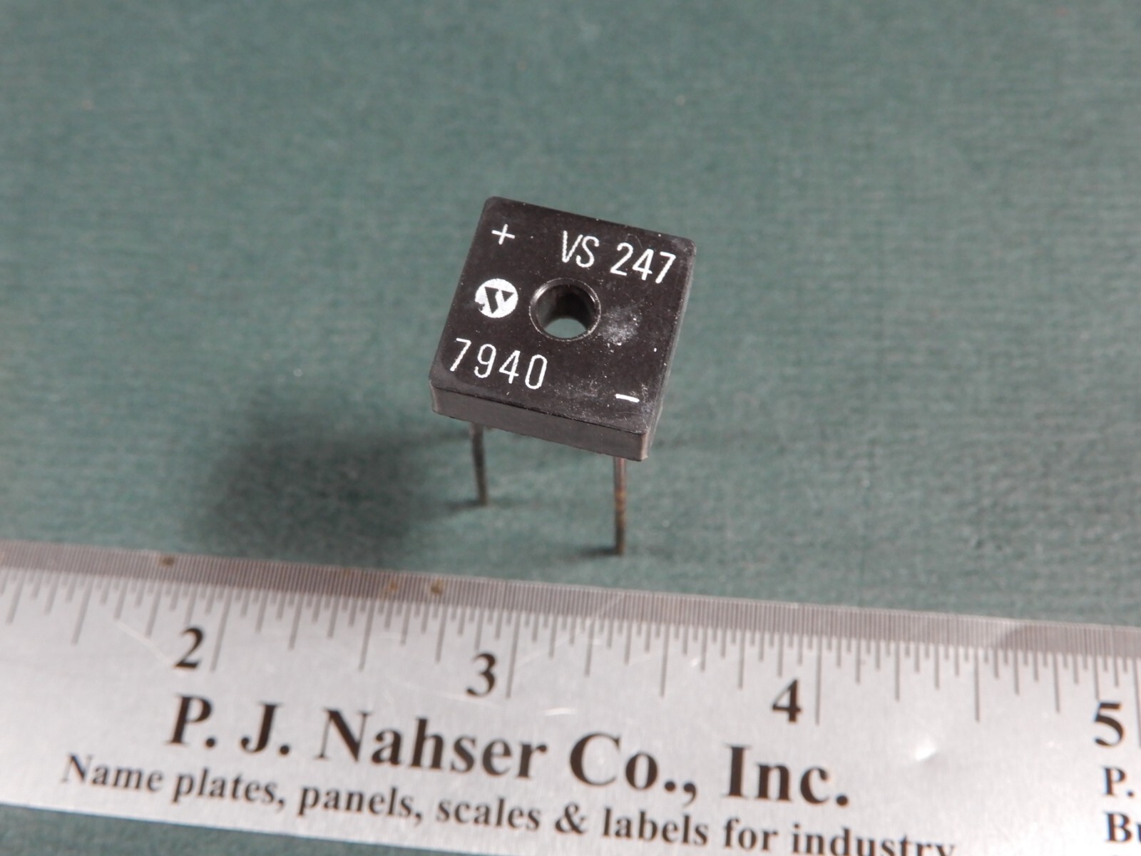 Vishay Bridge Rectifiers 2A 200V VS247 Tarnished Leads Qty 45 NOS
