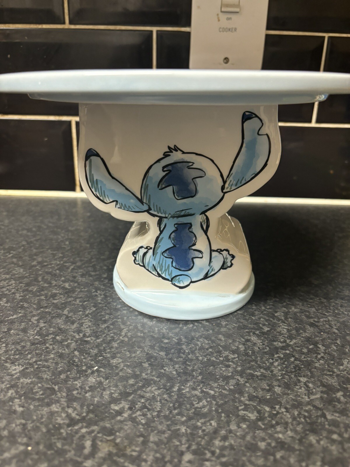 New - DISNEY -Lilo and Stitch - Cake Stand - Cupcake