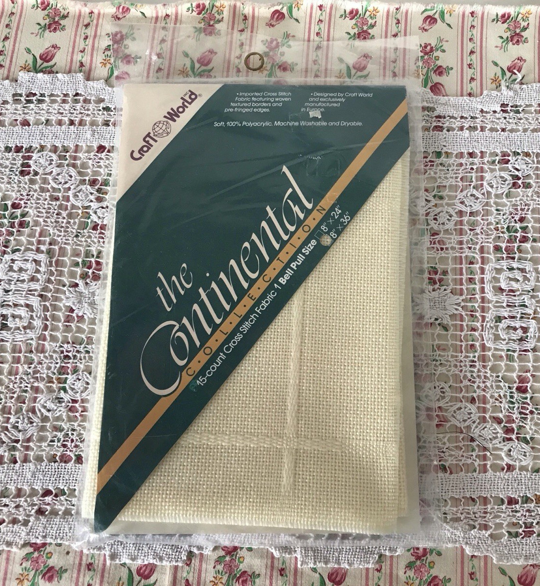 Lot Cross Stitch Fabric Unused Table Linens Placemats Bread Covers Bell Pull