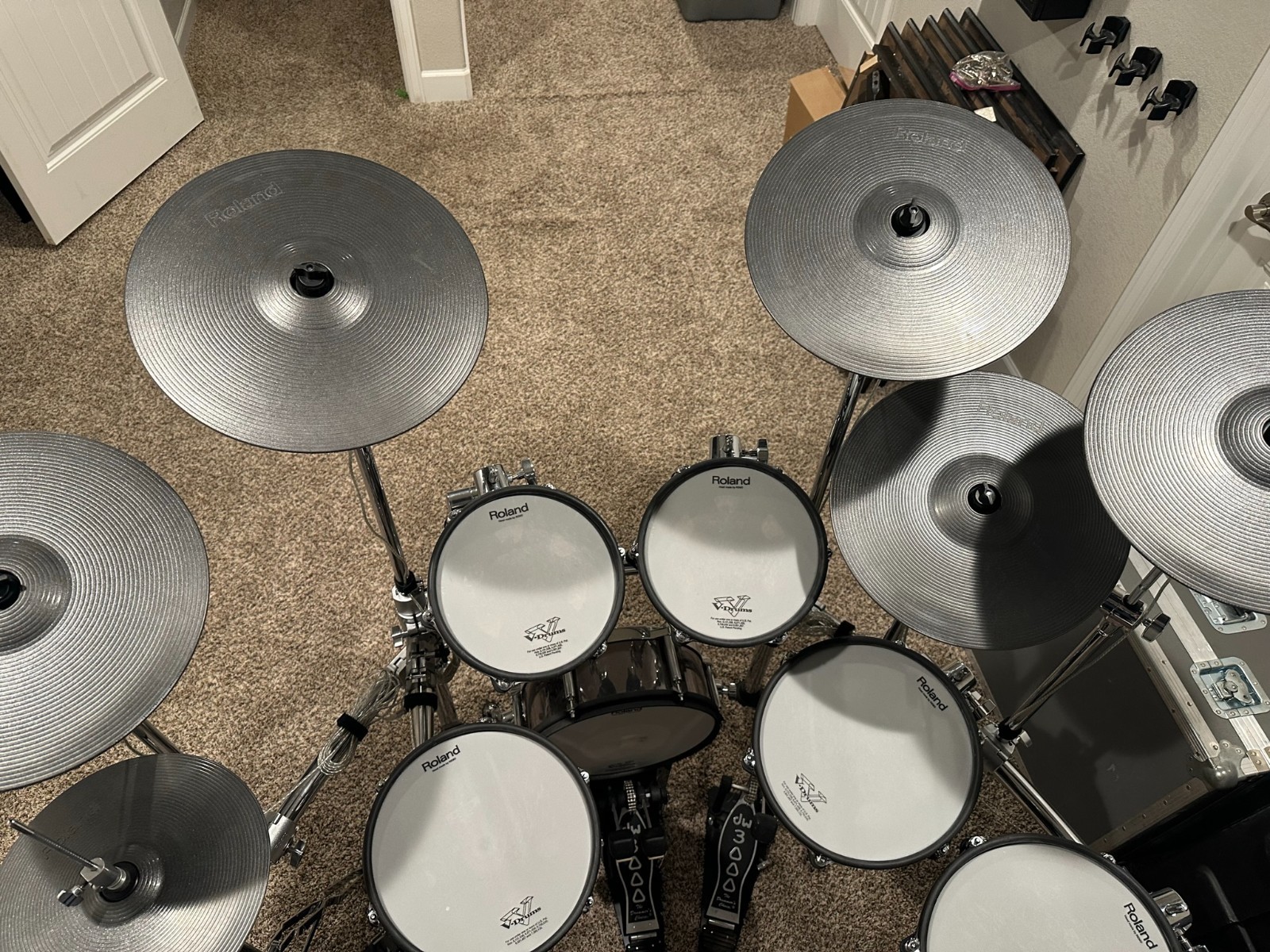 *** HUGE ROLAND TD 30 KV DRUM SET + ROAD CASES