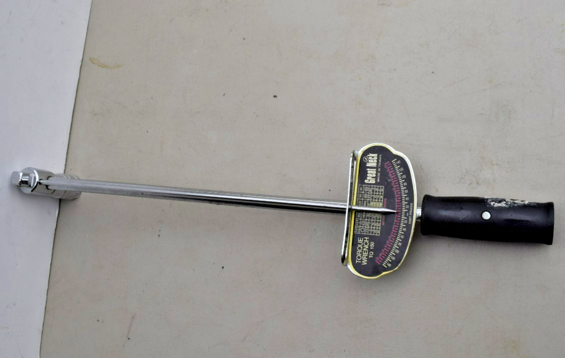 Double Sided 1/2” Great Neck TQ 150 Beam-Style Torque Wrench • Used Tool