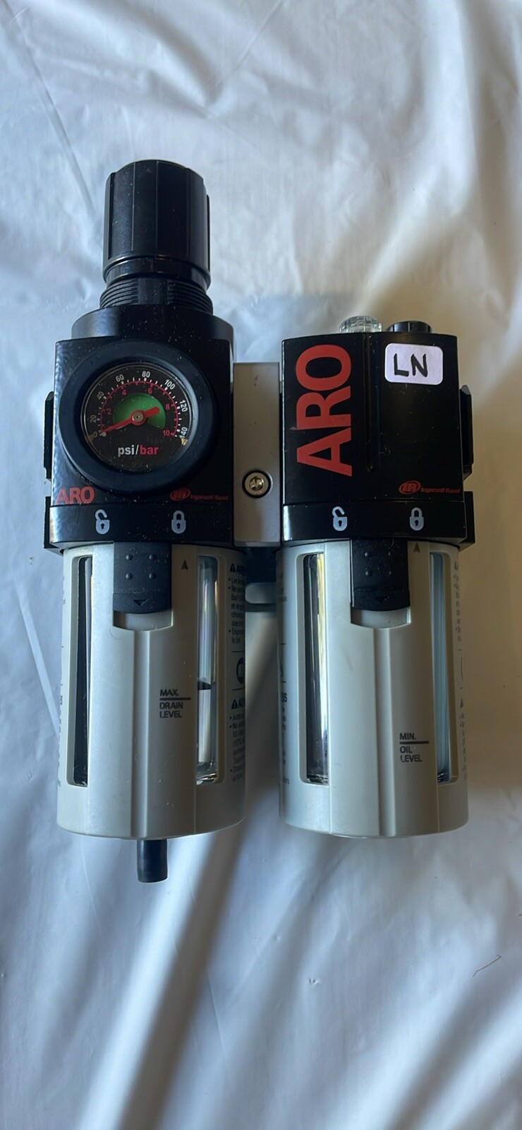 ARO C38341-600-VS Air Filter-Regulator-Lubricator Combination, 1/2" NPT (P44/G61
