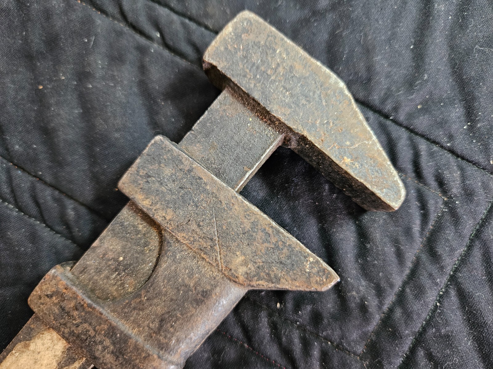 Antique Tools: Monkey Pipe Wrench ~ Wooden Handle ~ 12"