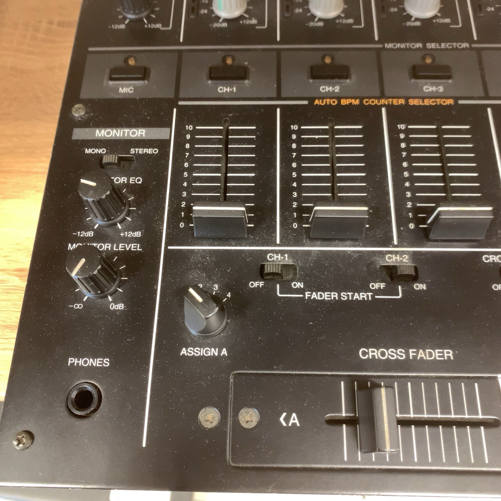 Pioneer DJM-500 DJ Mixer 4 Channel Digital Effects Club Standard Tested
