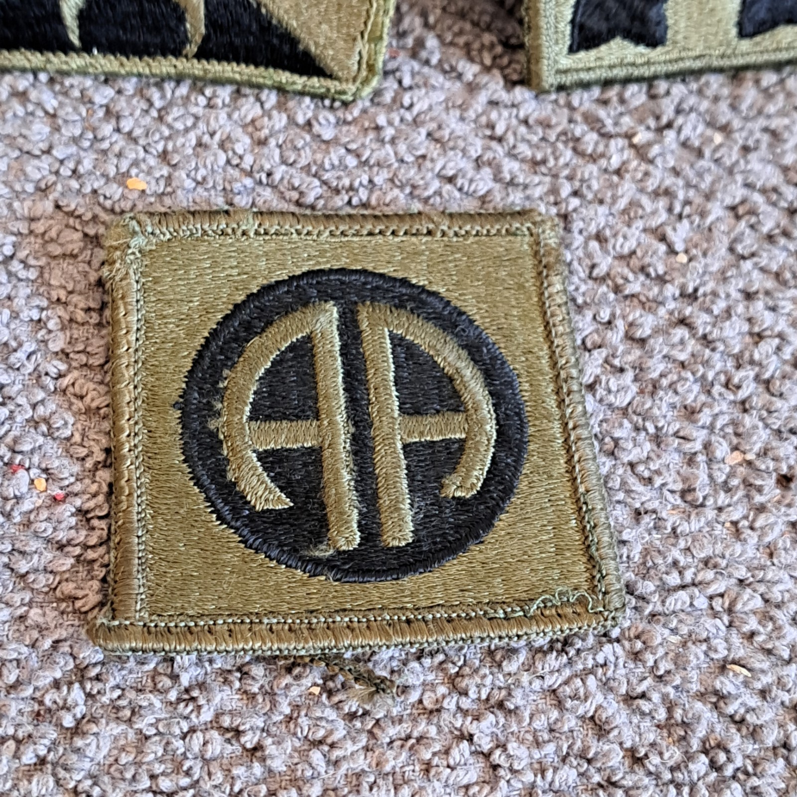 5 U.S. Military Patches