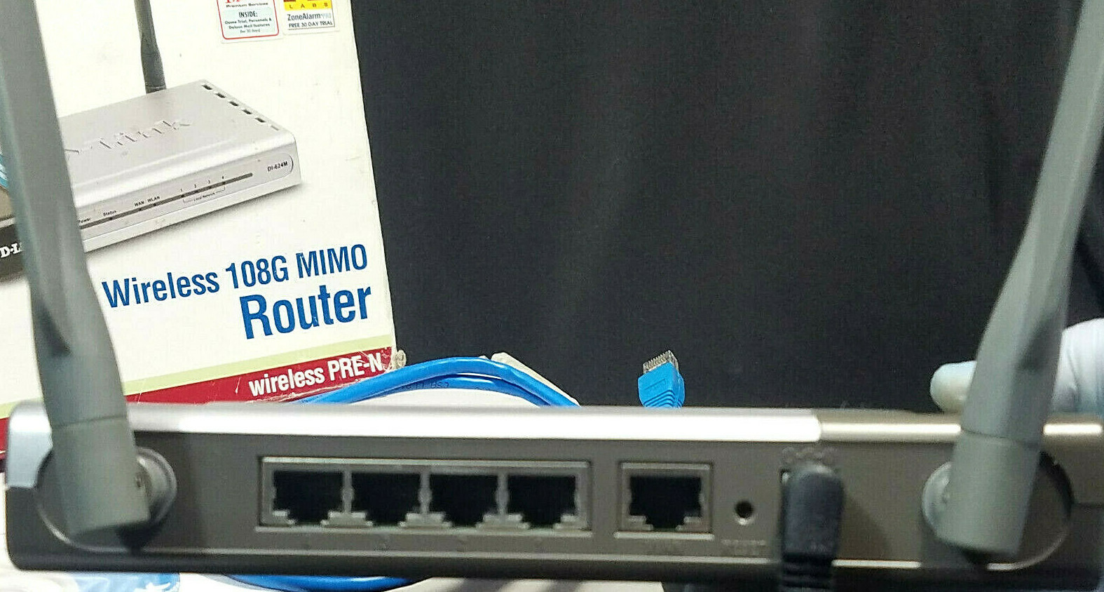 D Link DI-624M Wireless Router With Double Antennas