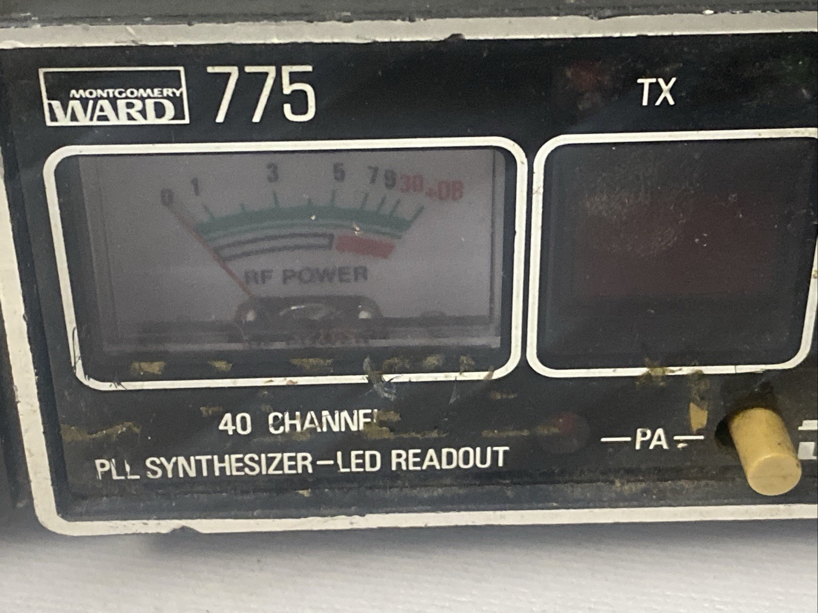 Rare Montgomery Ward 40 Channel CB Radio Model GEN775A Untested. V81