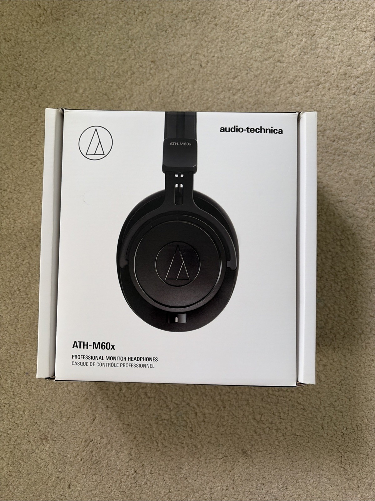 Audio Technica ATH-M60x Closed Dynamic Monitor Headphones Black NEW IN BOX