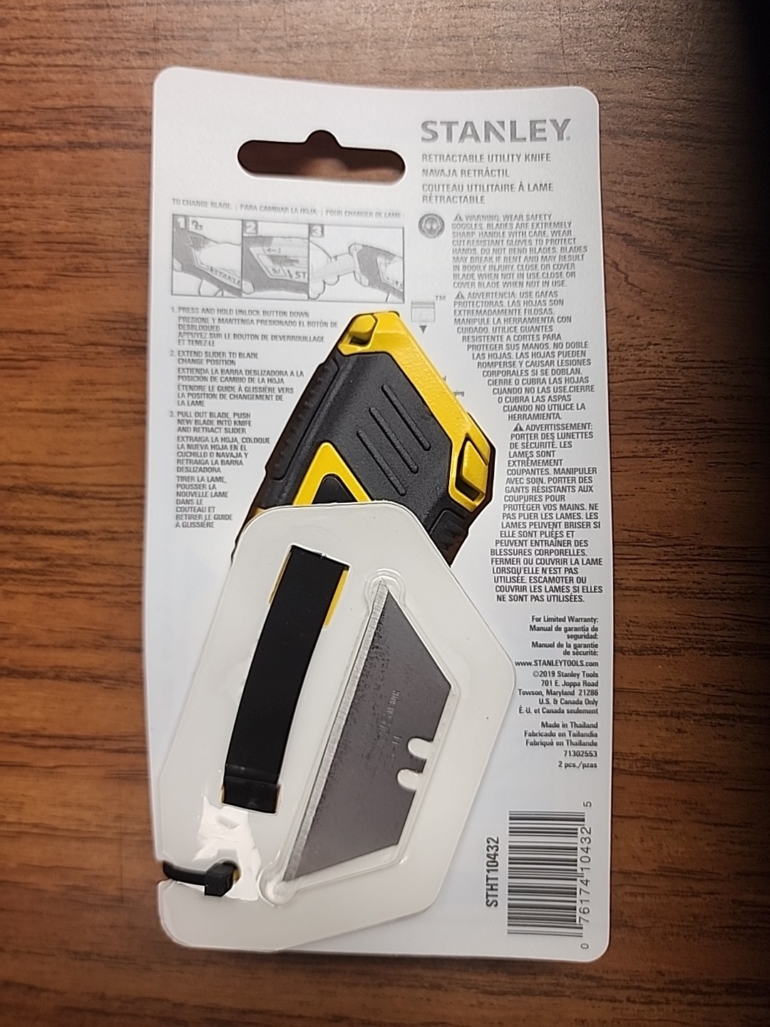 Stanley Retractable Utility Knife Carpenter's Knife STHT10432