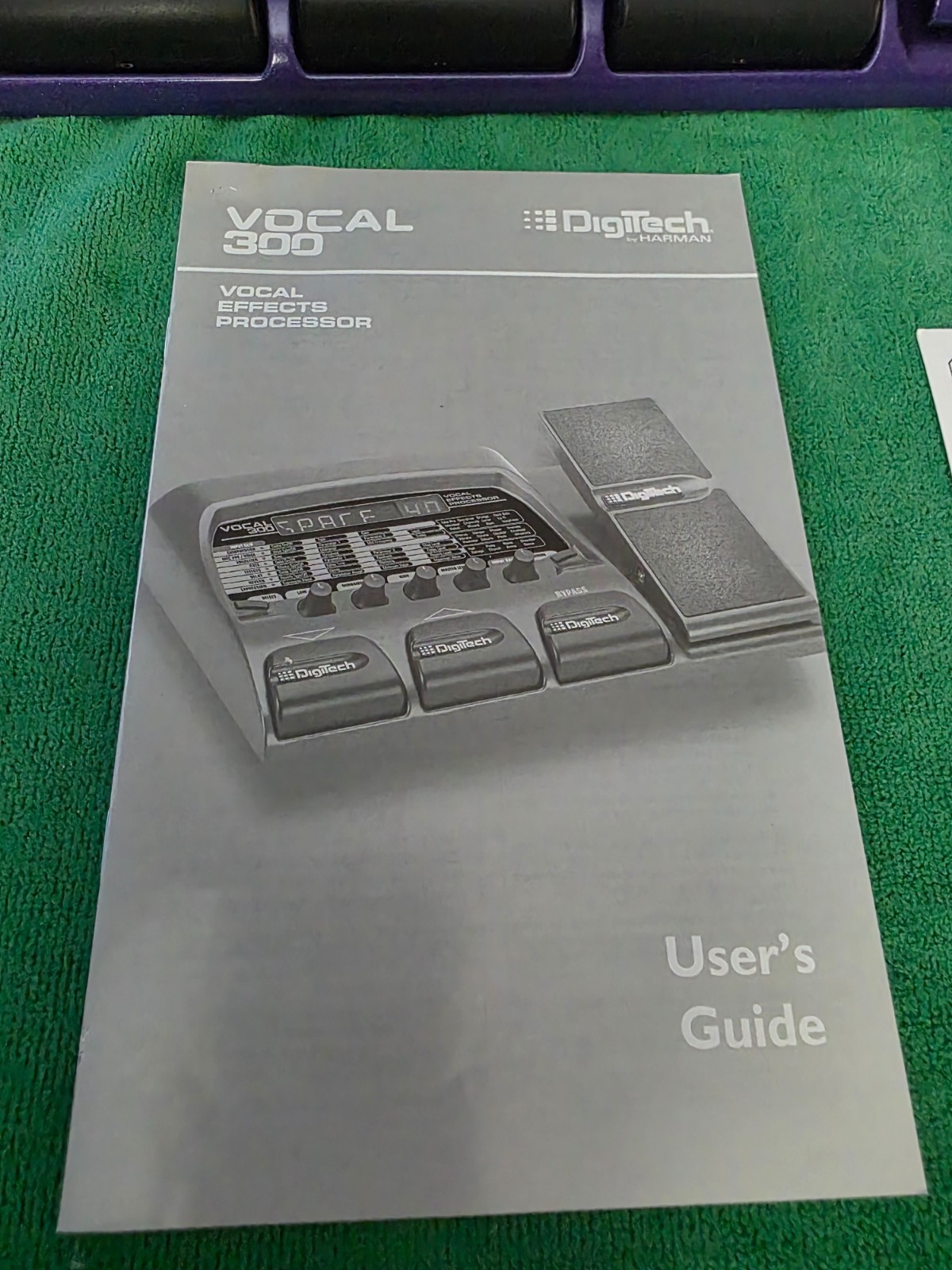 Digitech Vocal 300 modeling guitar foot pedal processor, manual A/C cord & box