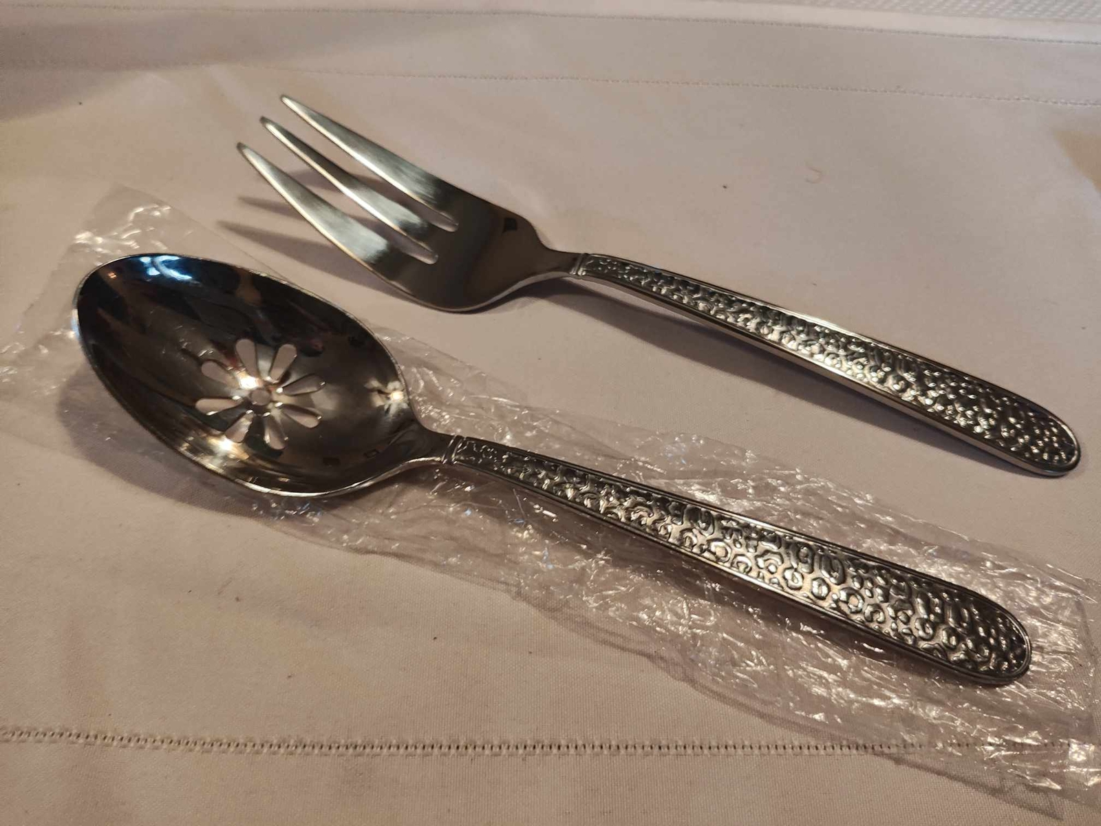NOS Reed & Barton Isaac Mizrahi Live 'Tunis' Stainless 9" Fork & Spoon Set