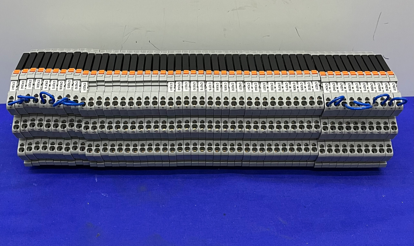 WAGO 857-704 SOLID STATE RELAY MODULE w/ 857-164 SOLID STATE RELAY- 1 LOT QTY 50