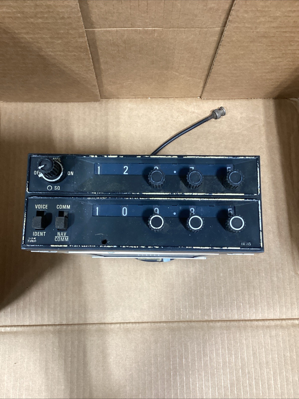 King Radio Corp KX145 NAV/COMM Serial#6406 Part#069-1022-00