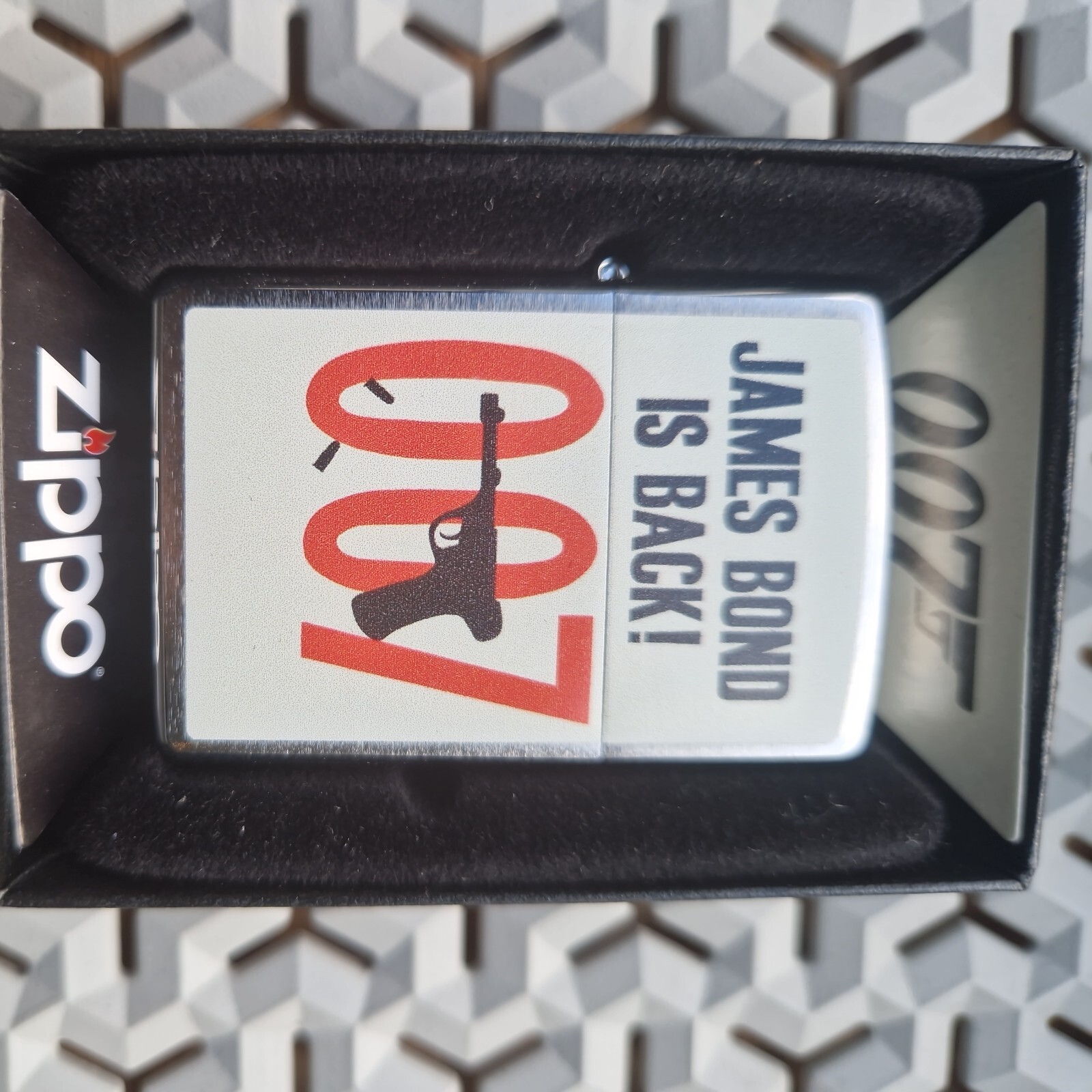 29563 Zippo James Bond