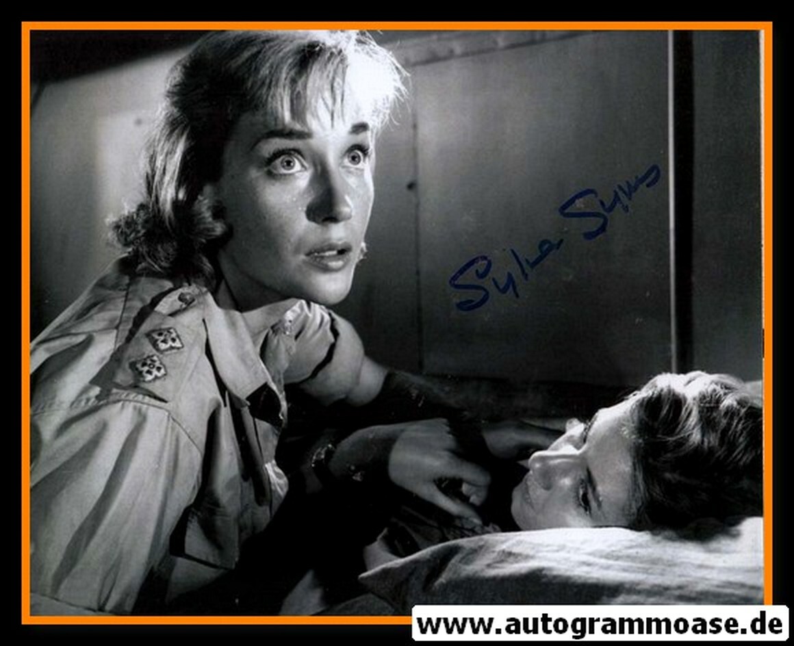 Autograph Movie (UK) | Sylvia SYMS | 1958 Photo "Ice-Cold In Alex"