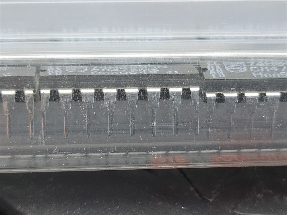 New (47pcs) 74HC595N PHILIPS SEMI IC Logic