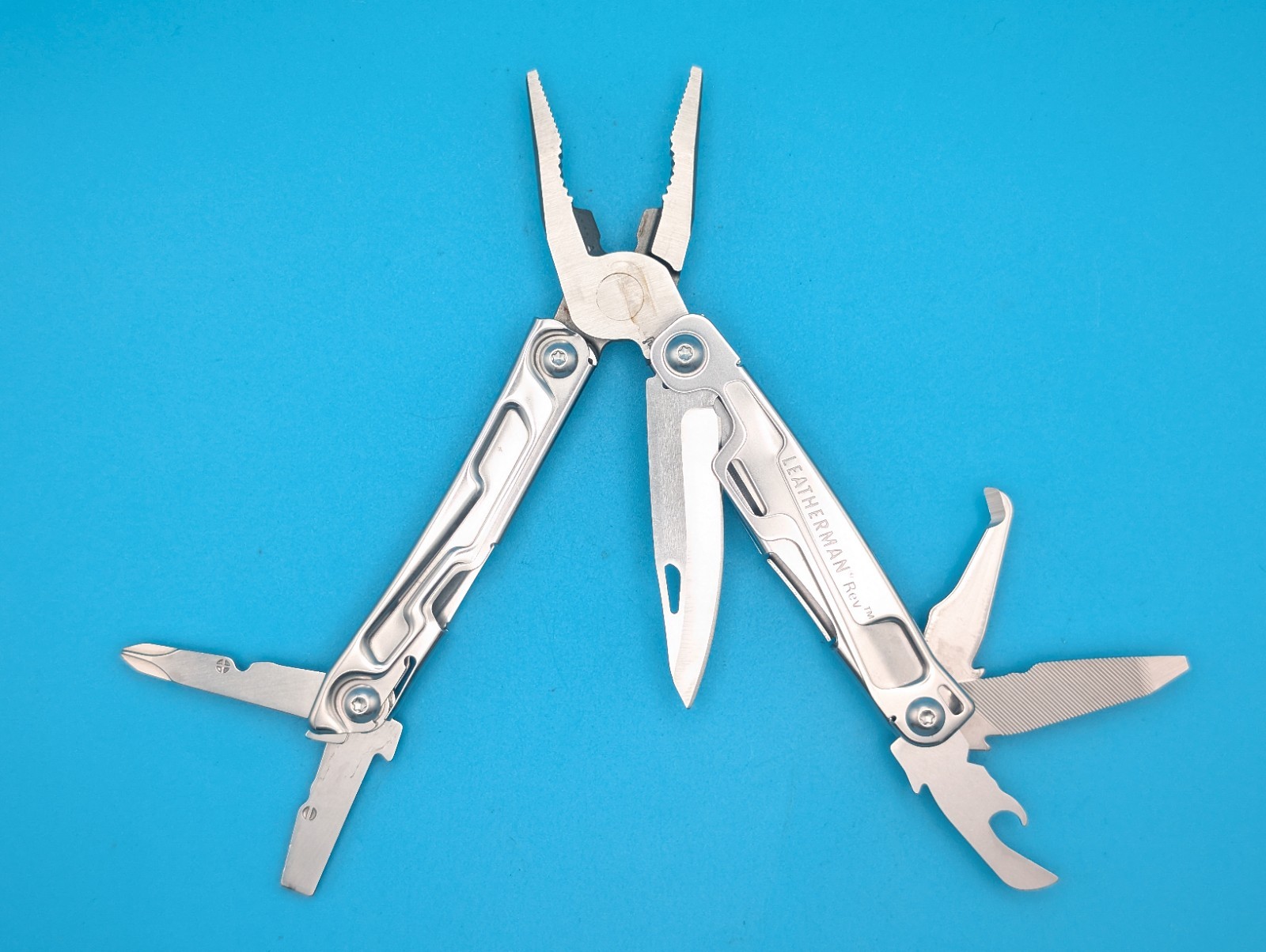 Leatherman Rev 3.8" Multi-Tool, Stainless!