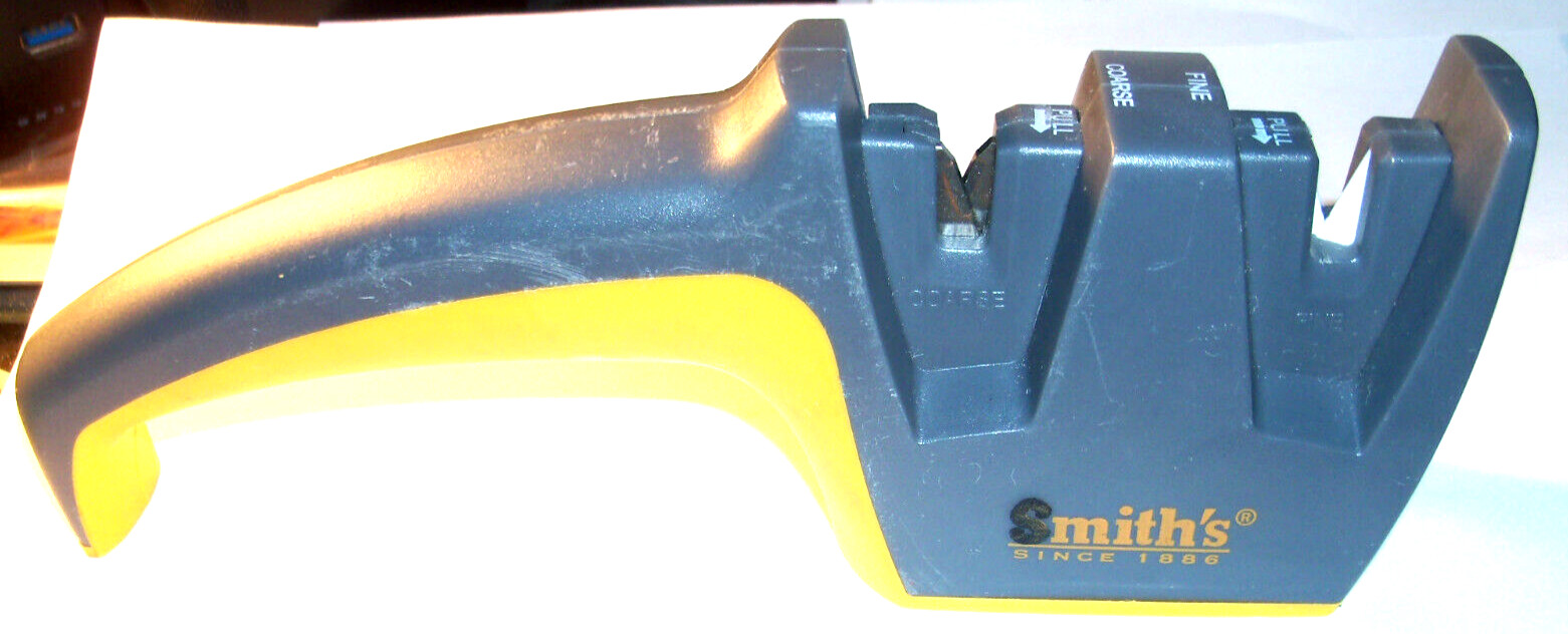 Smith's Sharpeners  Edge Pro Pull Thru Carbide Ceramic Knife Tool Sharpener